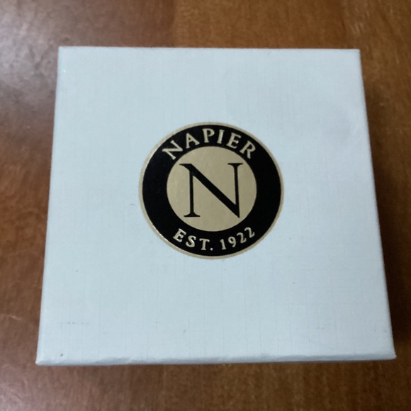 Napier Chunky Silver-tone Necklace New With Tag - Picture 7 of 10